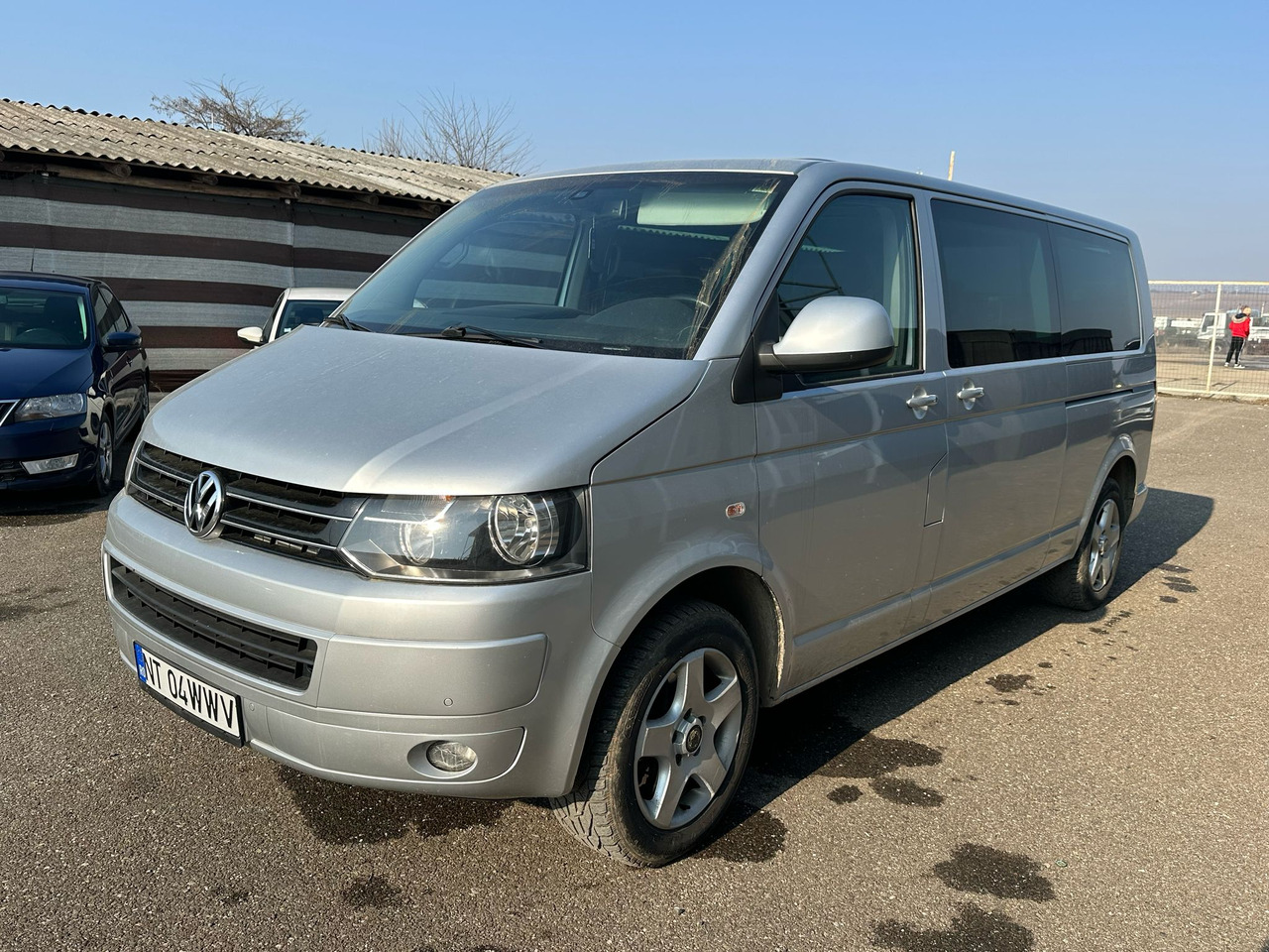 VOLKSWAGEN MULTIVAN - Personentransporter: das Bild 1 VOLKSWAGEN MULTIVAN - Personentransporter: das Bild 1