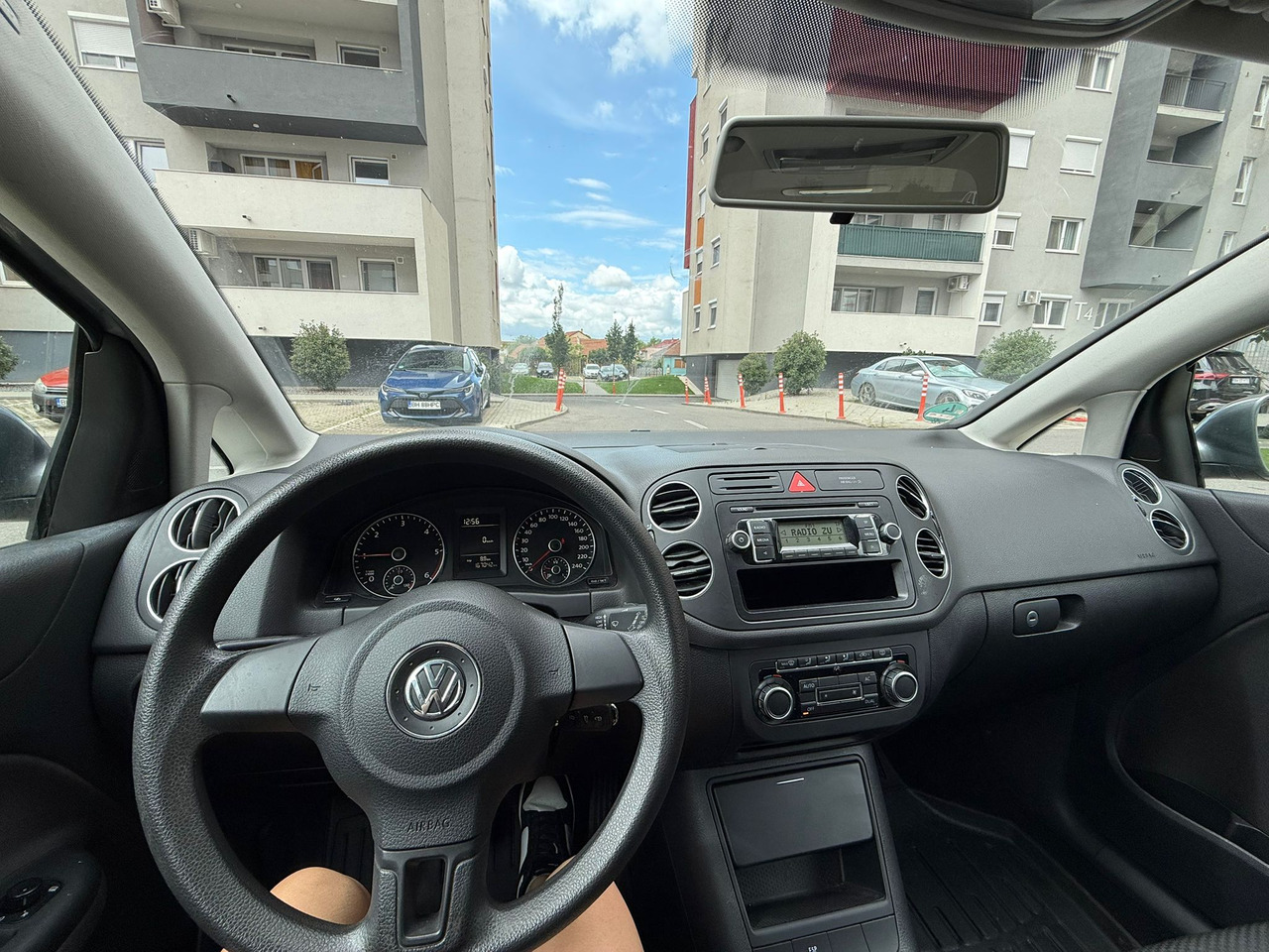 PKW Volkswagen Golf Plus 1.6 TDI: das Bild 12
