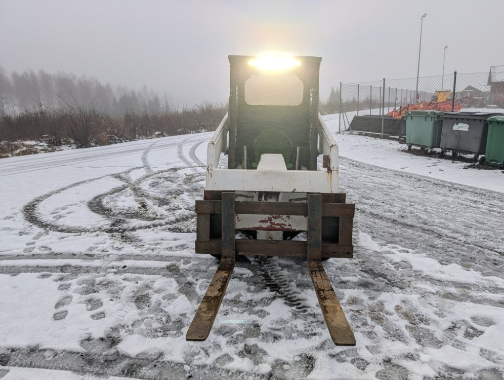 BOBCAT 641 - VIDEO - Kompaktlader: das Bild 5 BOBCAT 641 - VIDEO - Kompaktlader: das Bild 5