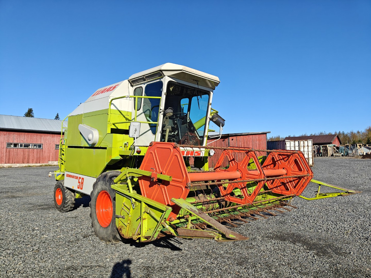 CLAAS Dominator 58 - Mähdrescher: das Bild 5 CLAAS Dominator 58 - Mähdrescher: das Bild 5