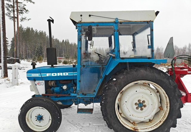 Ford 4110 traktori - Katso video! - Traktor: das Bild 2 Ford 4110 traktori - Katso video! - Traktor: das Bild 2