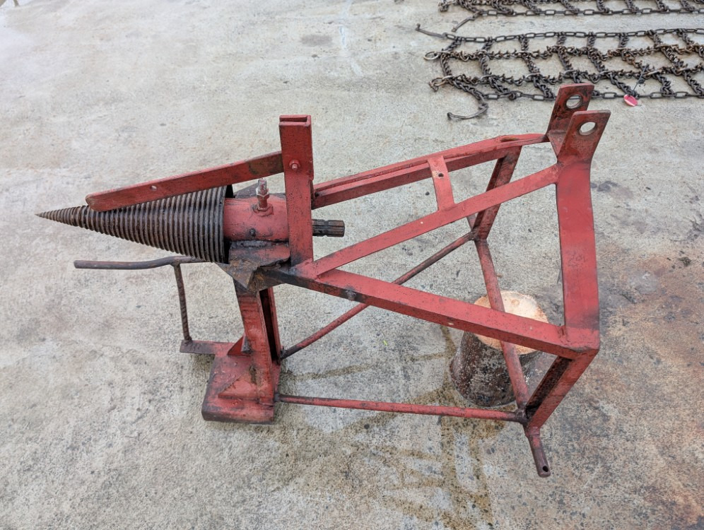 Halkaisukaira 175mm traktoriin - Holzspalter: das Bild 1 Halkaisukaira 175mm traktoriin - Holzspalter: das Bild 1