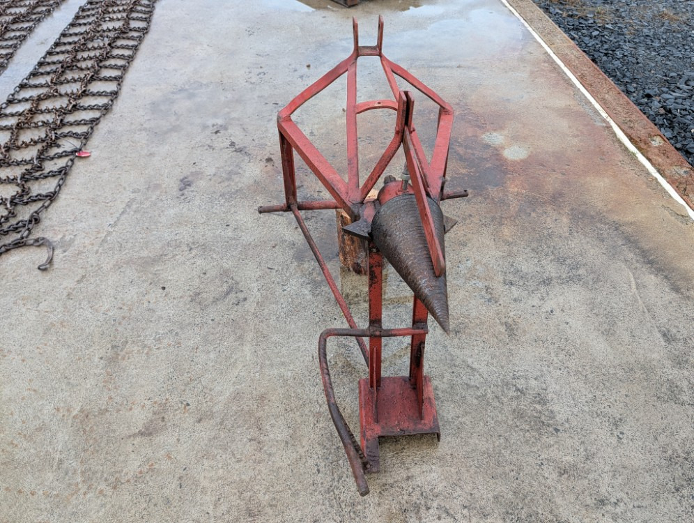 Halkaisukaira 175mm traktoriin - Holzspalter: das Bild 3 Halkaisukaira 175mm traktoriin - Holzspalter: das Bild 3