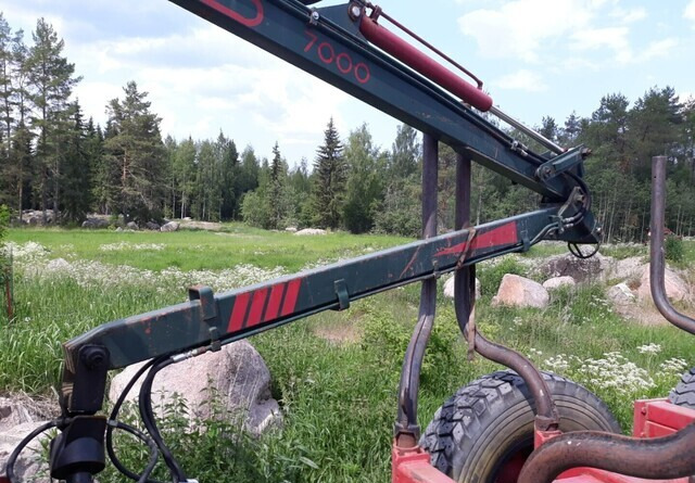 Metsäkärrypaketti JP7000 - todella järeä paketti - Rückewagen: das Bild 4 Metsäkärrypaketti JP7000 - todella järeä paketti - Rückewagen: das Bild 4