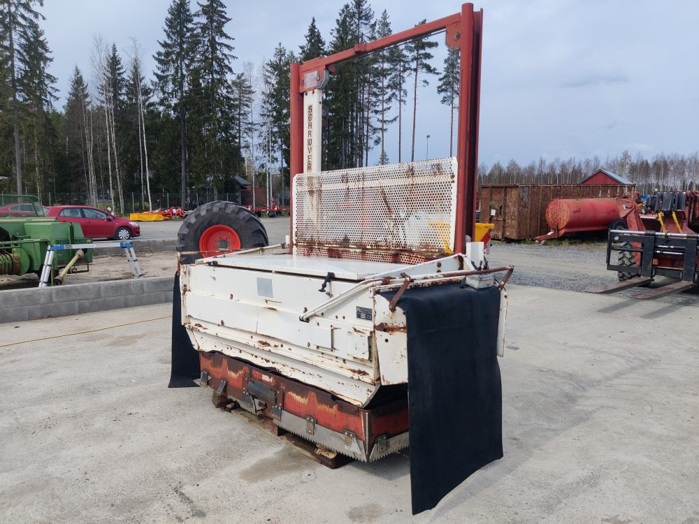 Schrijver Rehuleikkuri A170, katso video! - Fütterungstechnik: das Bild 5 Schrijver Rehuleikkuri A170, katso video! - Fütterungstechnik: das Bild 5