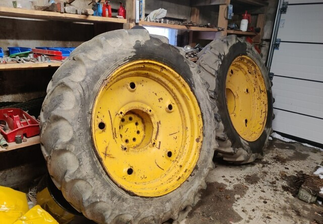 Traktorin renkaat 13.6/12x38 vanteilla - Reifen für Traktor: das Bild 4 Traktorin renkaat 13.6/12x38 vanteilla - Reifen für Traktor: das Bild 4