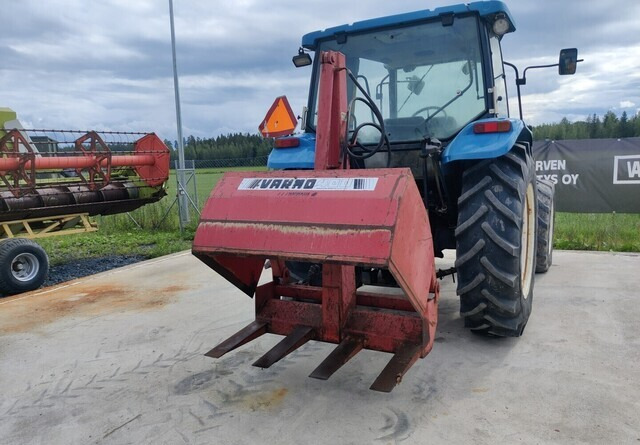 Varmo 400 rehuleikkuri - VIDEO - Silotechnik: das Bild 1 Varmo 400 rehuleikkuri - VIDEO - Silotechnik: das Bild 1