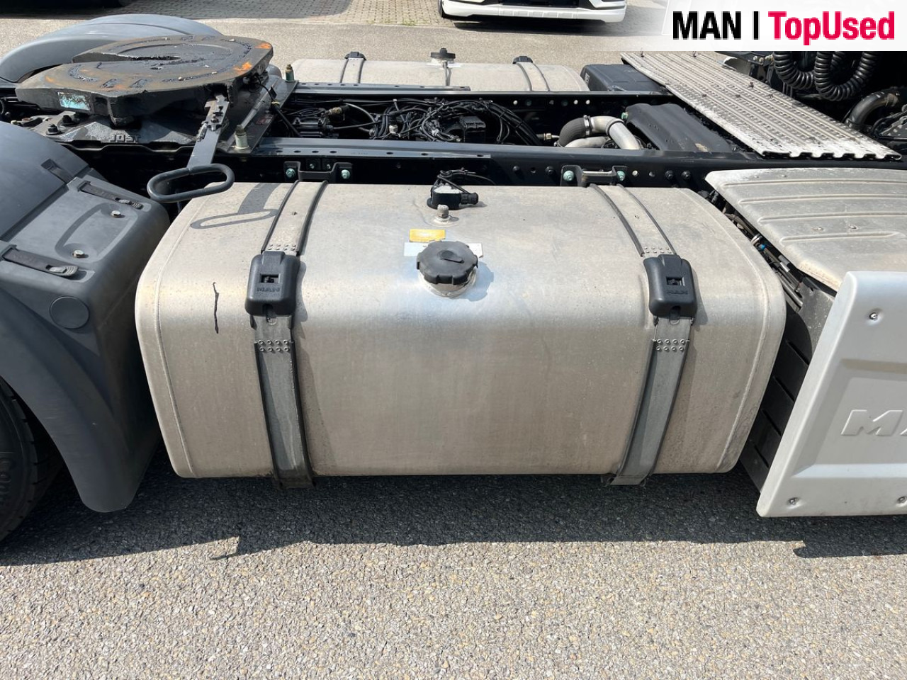 MAN TGX 18.470 4X2 LLS-U Euro6 Retarder Klima Navi ZV - Sattelzugmaschine: das Bild 5 MAN TGX 18.470 4X2 LLS-U Euro6 Retarder Klima Navi ZV - Sattelzugmaschine: das Bild 5