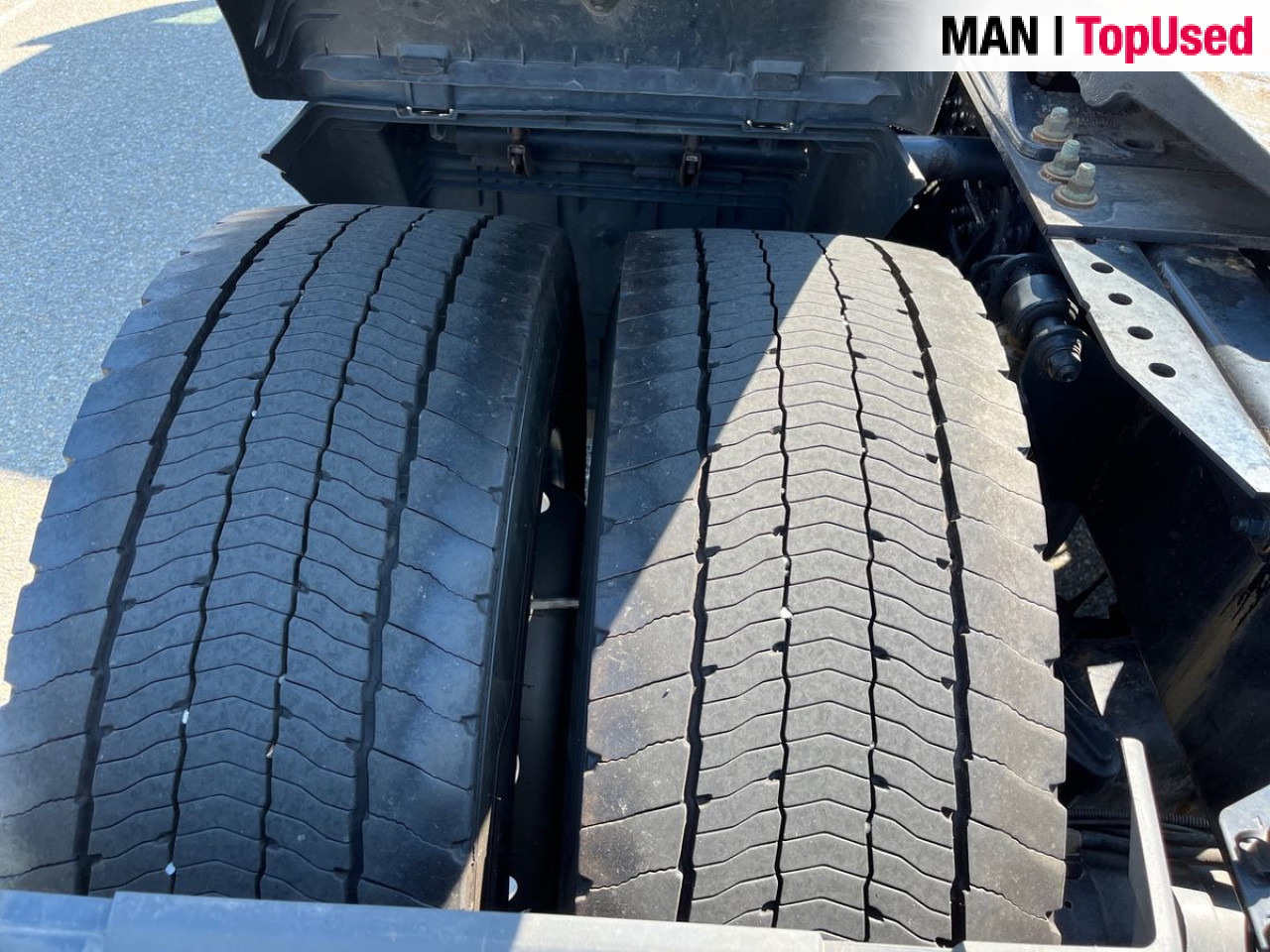 MAN TGX 18.470 4x2 BL SA Euro6 Retarder Klima ZV - Sattelzugmaschine: das Bild 4 MAN TGX 18.470 4x2 BL SA Euro6 Retarder Klima ZV - Sattelzugmaschine: das Bild 4