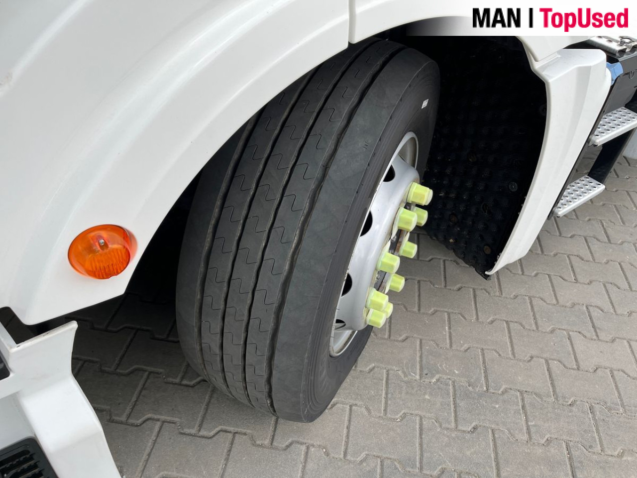MAN TGX 18.470 4x2 LL SA Euro6 Retarder Klima ZV - Sattelzugmaschine: das Bild 3 MAN TGX 18.470 4x2 LL SA Euro6 Retarder Klima ZV - Sattelzugmaschine: das Bild 3