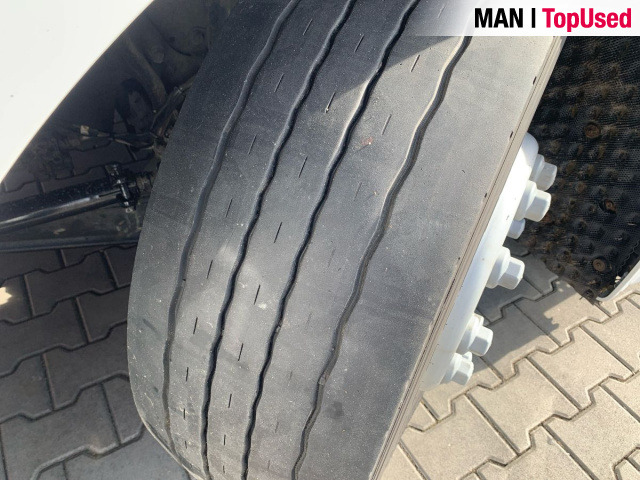 MAN TGX 18.470 4x2 LL SA Euro6 Retarder Klima ZV - Sattelzugmaschine: das Bild 3 MAN TGX 18.470 4x2 LL SA Euro6 Retarder Klima ZV - Sattelzugmaschine: das Bild 3