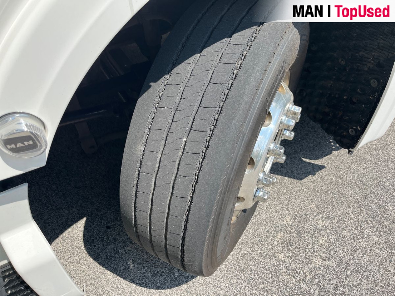 MAN TGX 18.470 4x2 BL SA Euro6 Retarder Klima ZV - Sattelzugmaschine: das Bild 2 MAN TGX 18.470 4x2 BL SA Euro6 Retarder Klima ZV - Sattelzugmaschine: das Bild 2