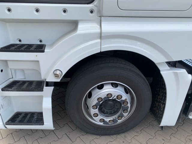 MAN TGX 18.470 4x2 LL SA - Sattelzugmaschine: das Bild 5 MAN TGX 18.470 4x2 LL SA - Sattelzugmaschine: das Bild 5