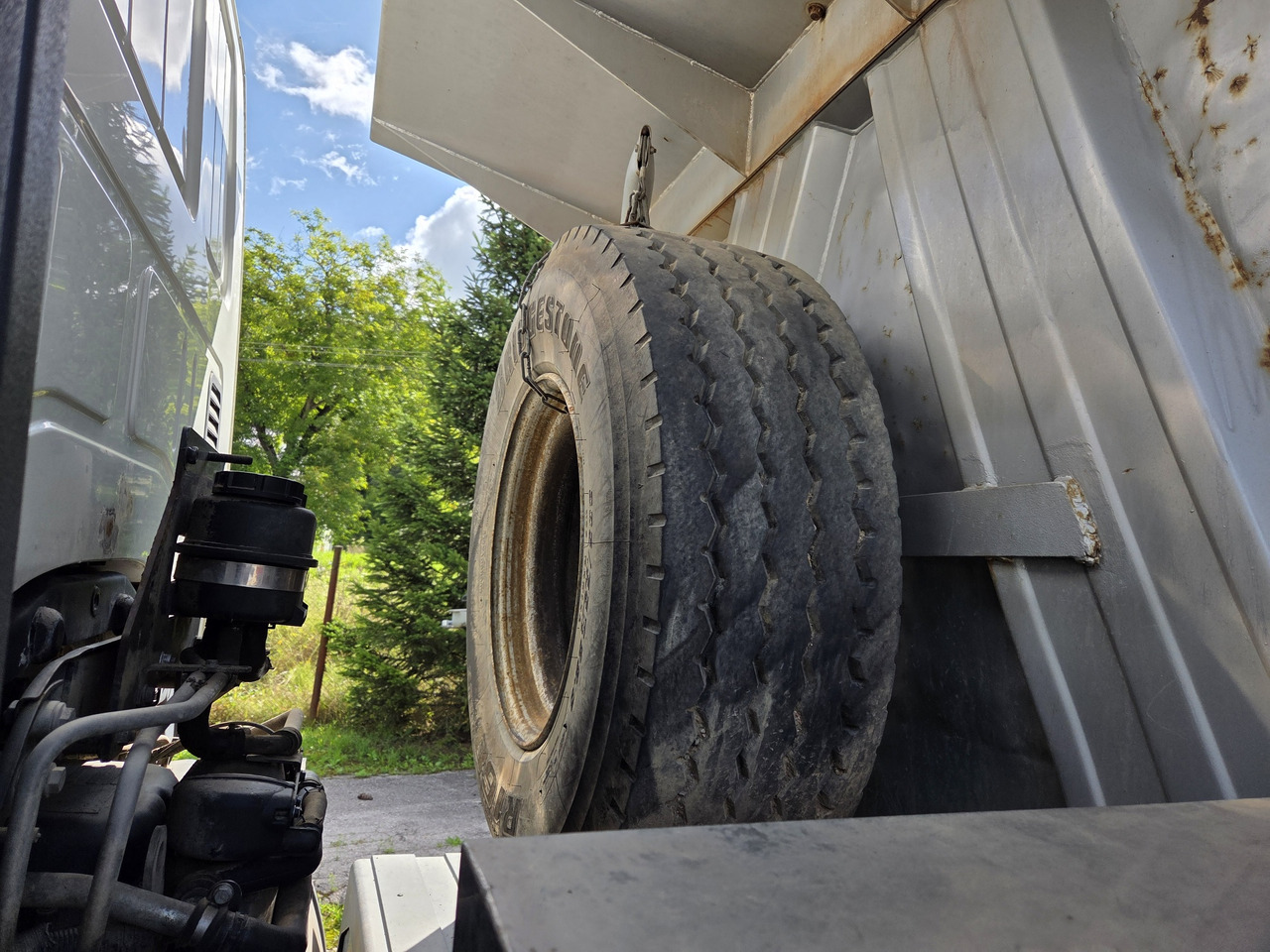 Kipper IVECO TRAKKER 500 8x4 EURO6 Bordmatik: das Bild 15