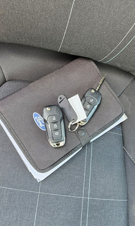 Schrägheck Ford Fiesta IX mk8 * 5-drzwi *: das Bild 14