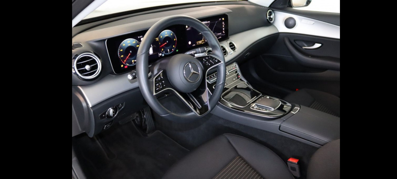 Kombi Mercedes-Benz E 400 dT 4Matic Avant LED 9G-Tronic MBUX Widescreen E 400 dT 4Matic Avant LED 9G-Tronic MBUX Widescreen Business - Paket: das Bild 25