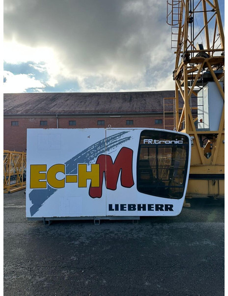 Liebherr 132EC-HM6, 60m jib - Turmkran: das Bild 1 Liebherr 132EC-HM6, 60m jib - Turmkran: das Bild 1