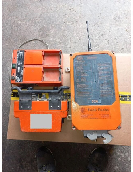 Liebherr HBC radio control 32K/35K/42K/50K/63K - Turmkran: das Bild 1 Liebherr HBC radio control 32K/35K/42K/50K/63K - Turmkran: das Bild 1