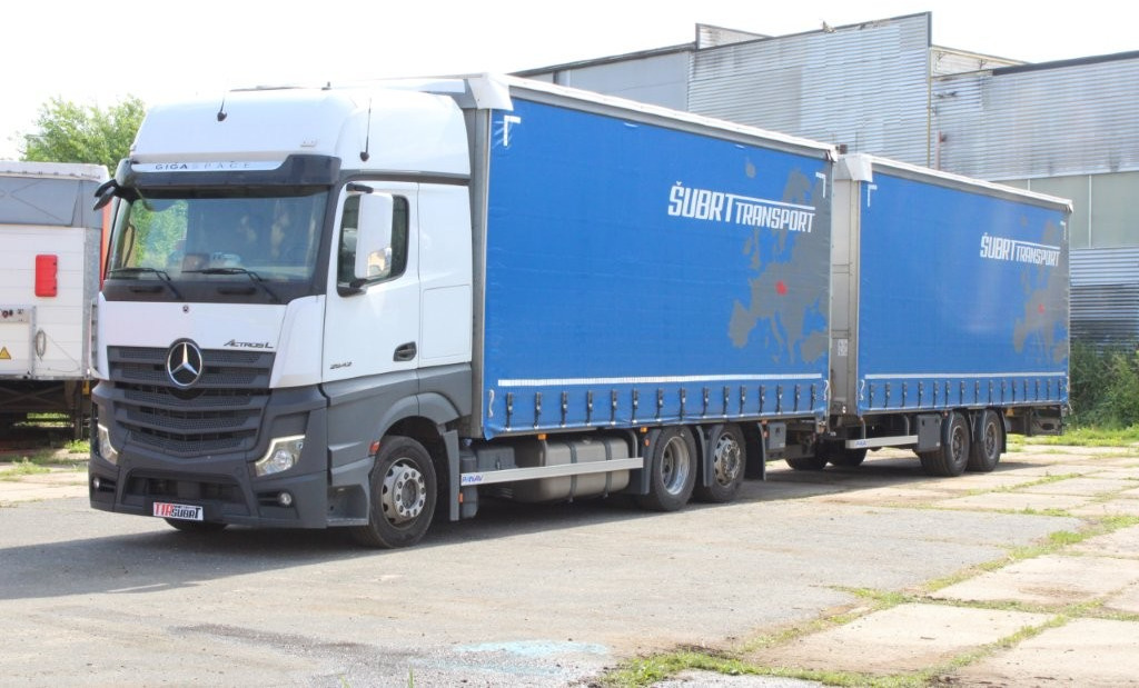 Mercedes-Benz Actros 2542 NAVIGACE + PANAV TVK 18 M (8,20m x 2,4 - Plane LKW, Planenanhänger: das Bild 3 Mercedes-Benz Actros 2542 NAVIGACE + PANAV TVK 18 M (8,20m x 2,4 - Plane LKW, Planenanhänger: das Bild 3