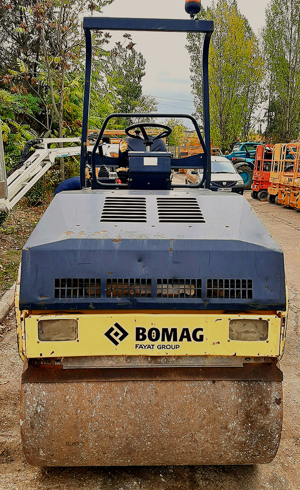 BOMAG BW 125 ADH - Kleine Walze: das Bild 2 BOMAG BW 125 ADH - Kleine Walze: das Bild 2