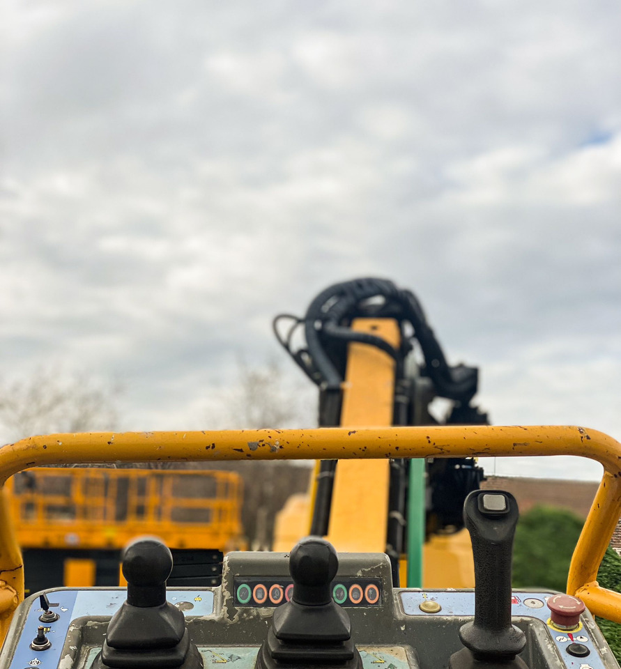 HAULOTTE 43 TPX - Teleskopbühne: das Bild 3 HAULOTTE 43 TPX - Teleskopbühne: das Bild 3