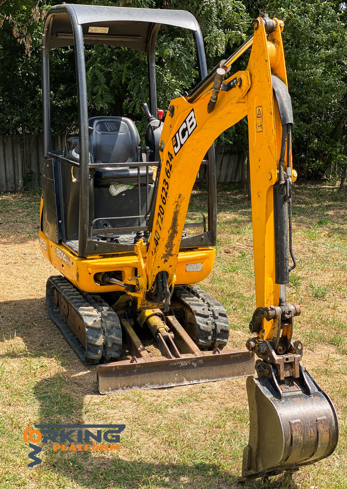JCB 8014 CTS - Minibagger: das Bild 2 JCB 8014 CTS - Minibagger: das Bild 2
