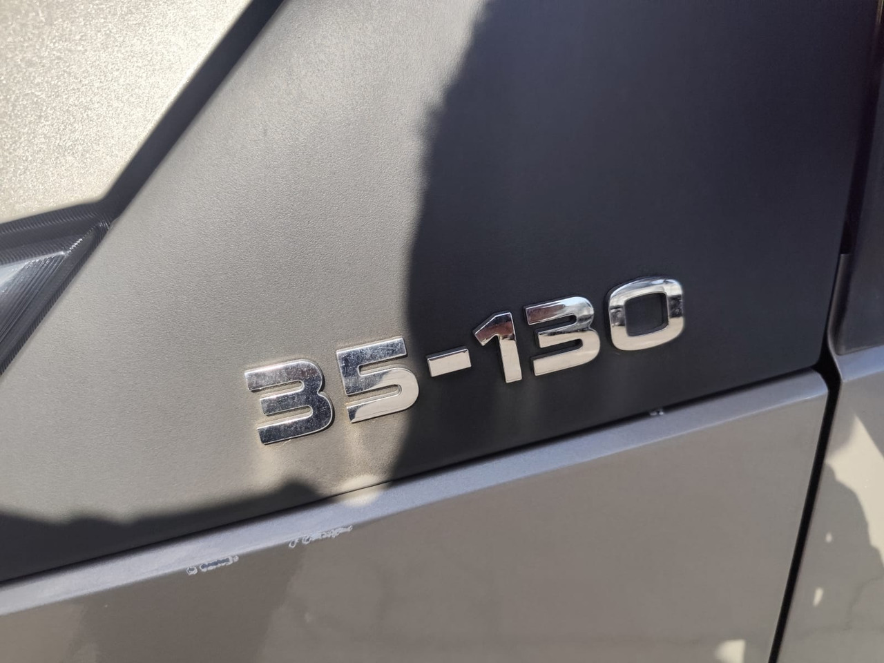 IVECO DAILY 35-130 - Autokran, Kipper Transporter: das Bild 4 IVECO DAILY 35-130 - Autokran, Kipper Transporter: das Bild 4