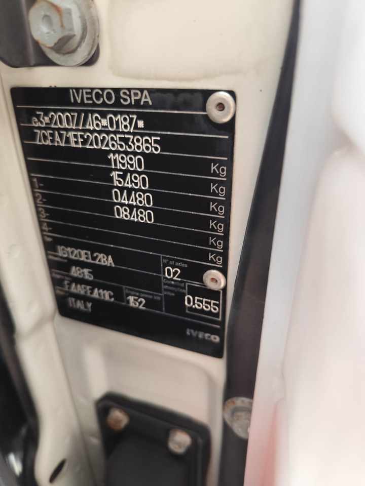 IVECO EUROCARGO 120-210 - Autokran, Kipper: das Bild 2 IVECO EUROCARGO 120-210 - Autokran, Kipper: das Bild 2