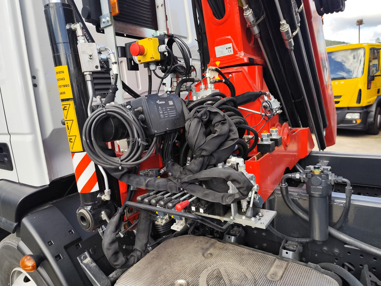 Autokran, Kipper IVECO EUROCARGO 160-250: das Bild 9