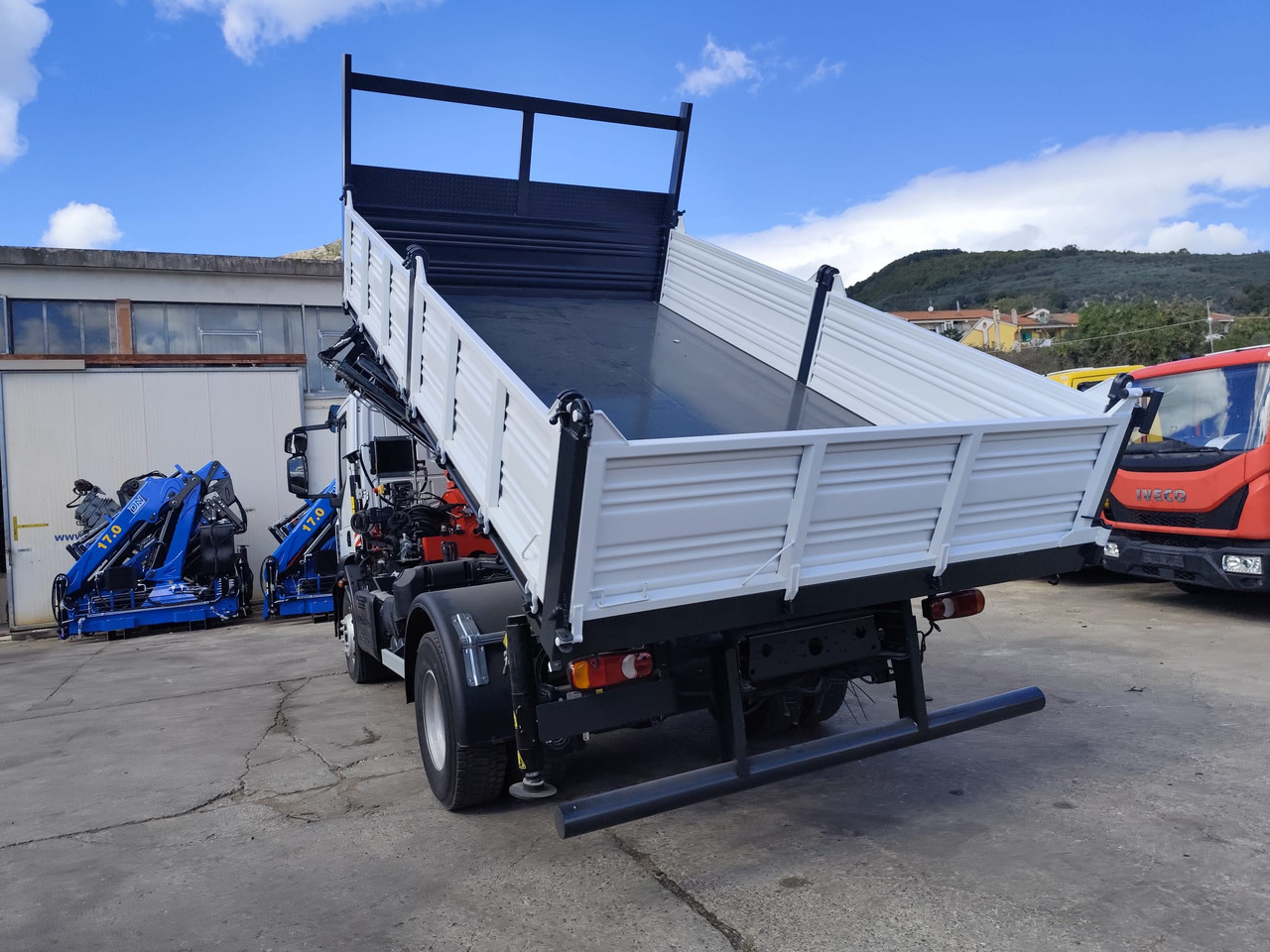 Autokran, Kipper IVECO EUROCARGO 160-250: das Bild 14