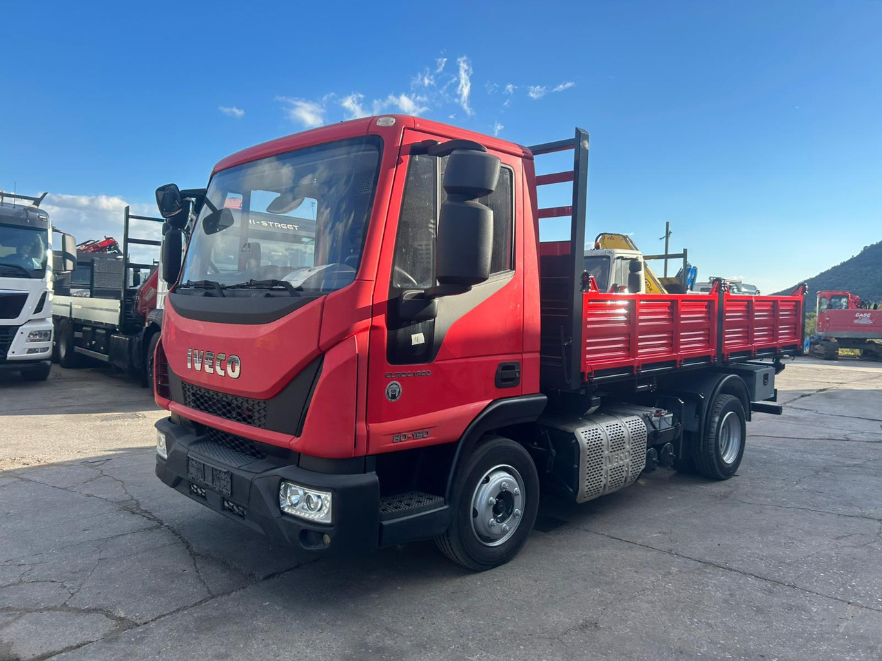 IVECO EUROCARGO 80-190 - Kipper: das Bild 2 IVECO EUROCARGO 80-190 - Kipper: das Bild 2