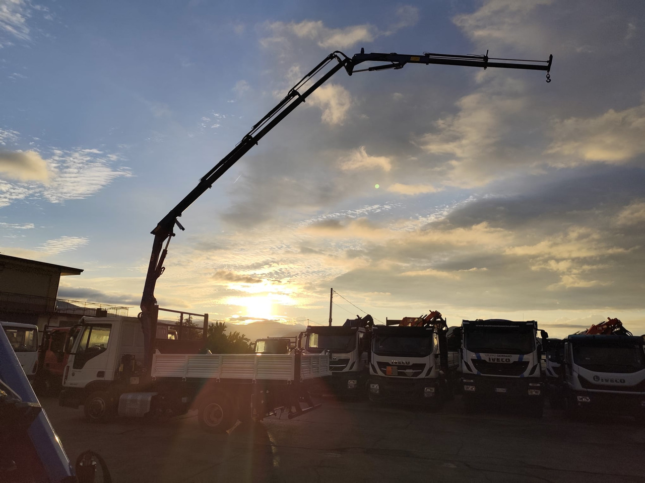 Leasing für IVECO EUROCARGO 80-210 IVECO EUROCARGO 80-210: das Bild 26 Leasing für IVECO EUROCARGO 80-210 IVECO EUROCARGO 80-210: das Bild 26