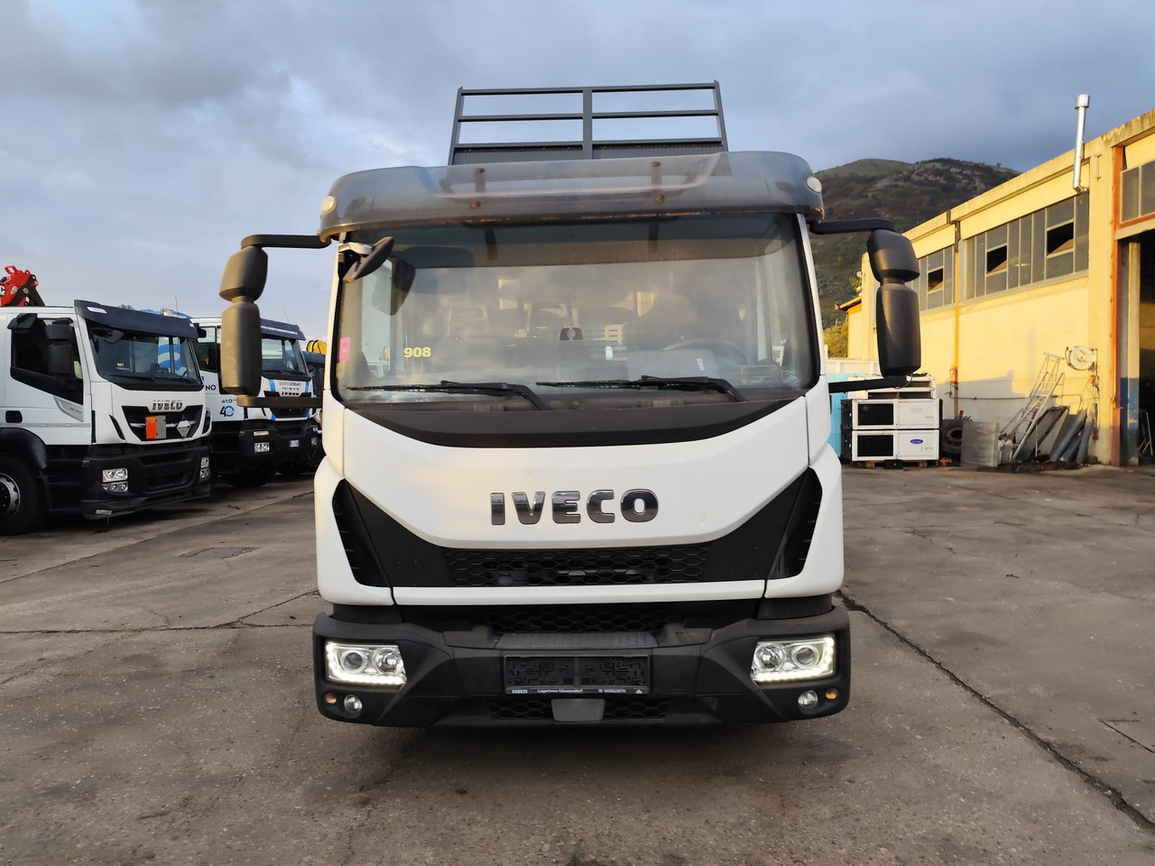 Leasing für IVECO EUROCARGO 80-210 IVECO EUROCARGO 80-210: das Bild 14 Leasing für IVECO EUROCARGO 80-210 IVECO EUROCARGO 80-210: das Bild 14