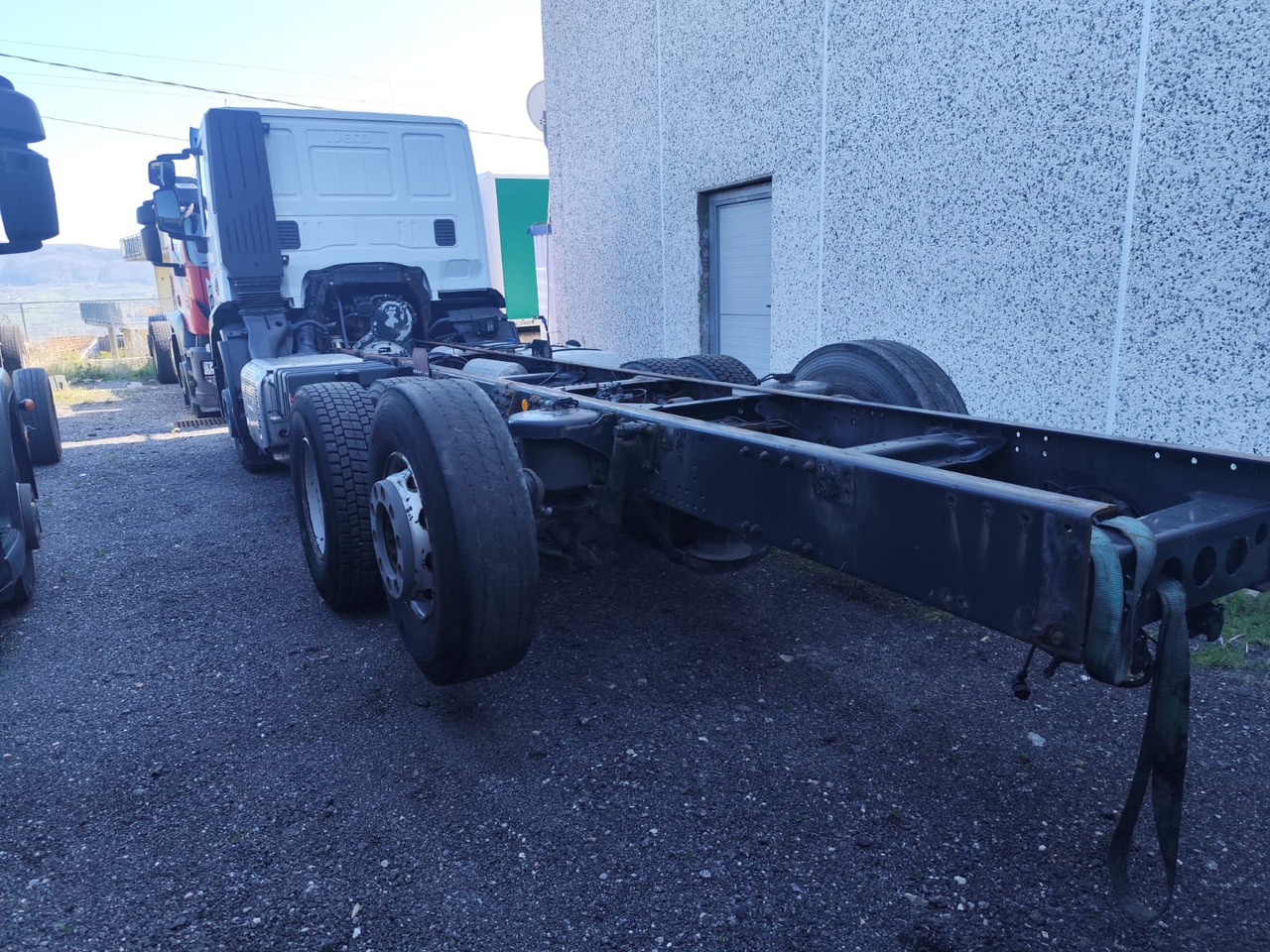 IVECO STRALIS AD 260S31 XP - Fahrgestell LKW: das Bild 2 IVECO STRALIS AD 260S31 XP - Fahrgestell LKW: das Bild 2