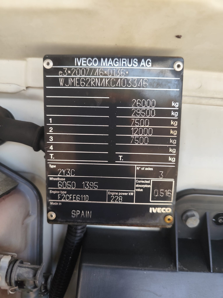 Fahrgestell LKW IVECO STRALIS AD 260S31 Y/P: das Bild 9