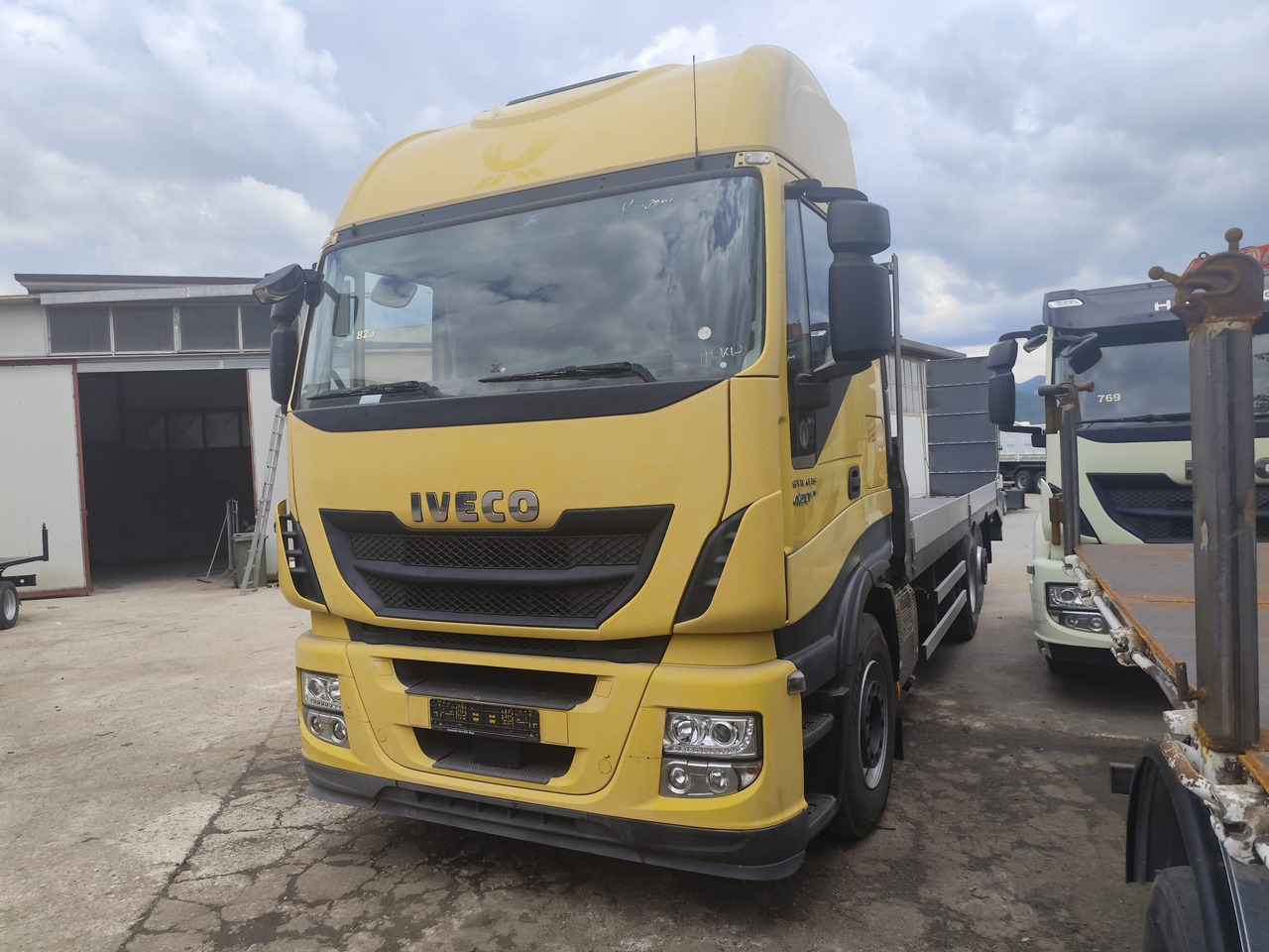 IVECO STRALIS AS 260S42 - Pritsche LKW: das Bild 1 IVECO STRALIS AS 260S42 - Pritsche LKW: das Bild 1