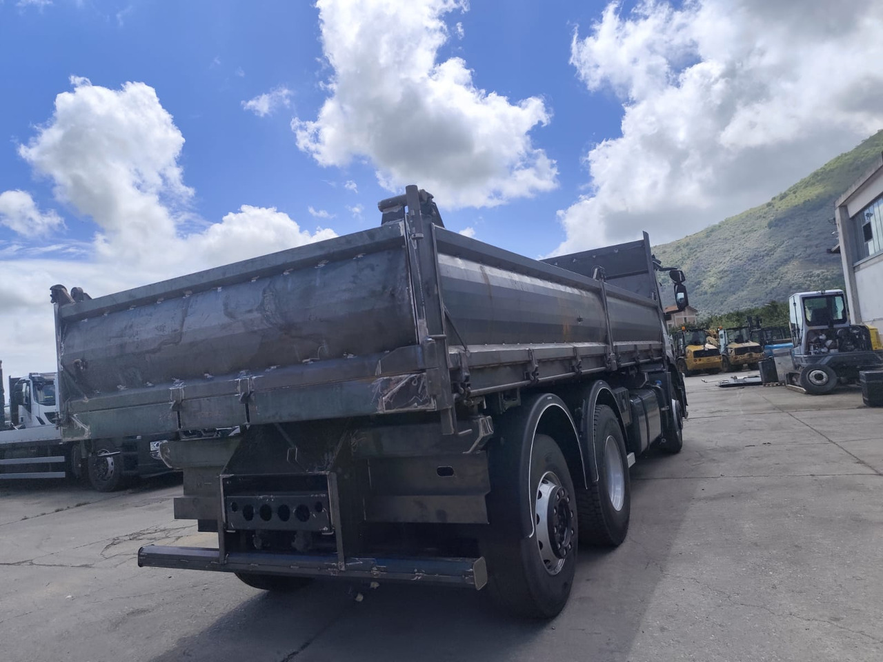 IVECO STRALIS CUBE 260S31 – Finanzierungsleasing IVECO STRALIS CUBE 260S31: das Bild 12