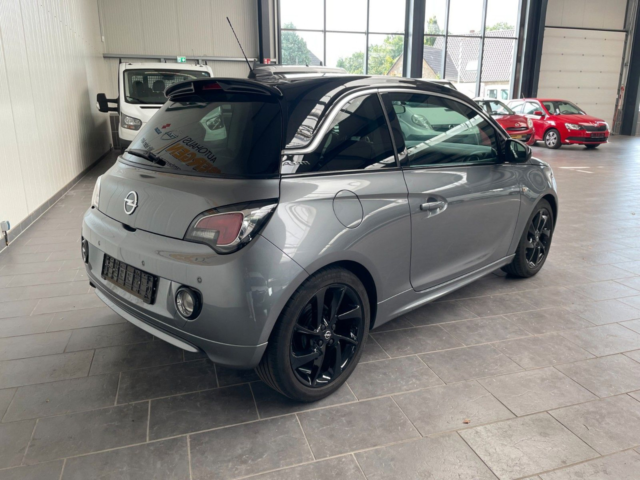 Opel Adam Slam Tempomat Sound-System Infinity - PKW: das Bild 3 Opel Adam Slam Tempomat Sound-System Infinity - PKW: das Bild 3