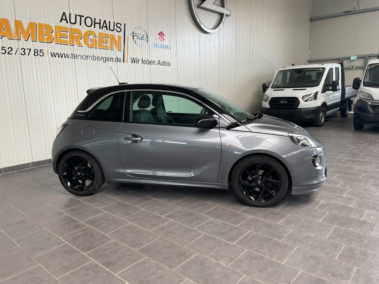 Opel Adam Slam Tempomat Sound-System Infinity - PKW: das Bild 2 Opel Adam Slam Tempomat Sound-System Infinity - PKW: das Bild 2