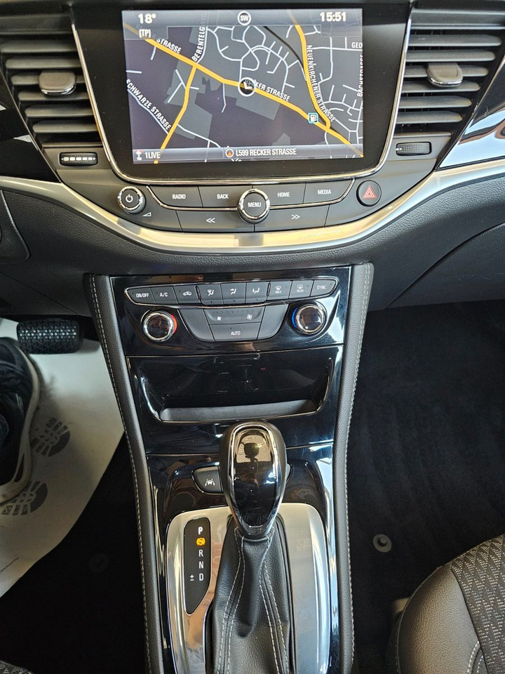 Kombi Opel Astra K Sports Tourer Innovation eHeckklappe: das Bild 14