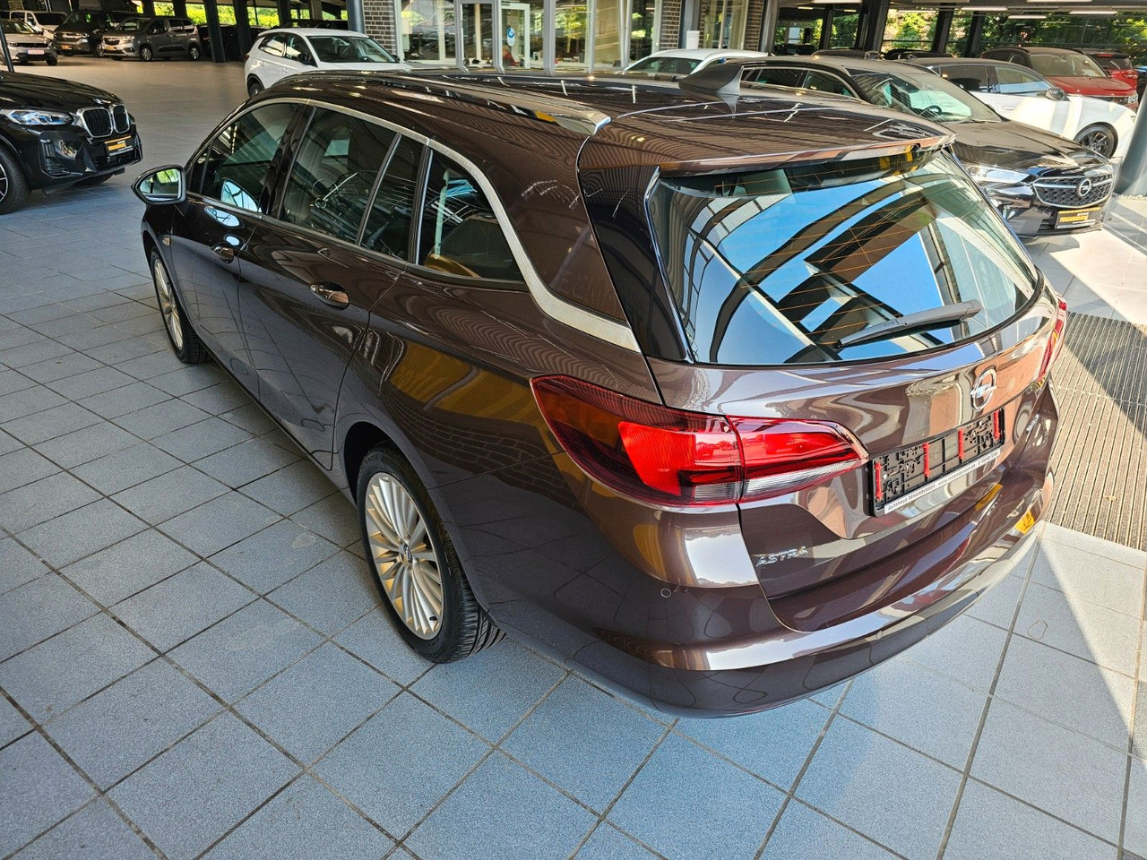 Kombi Opel Astra K Sports Tourer Innovation eHeckklappe: das Bild 6