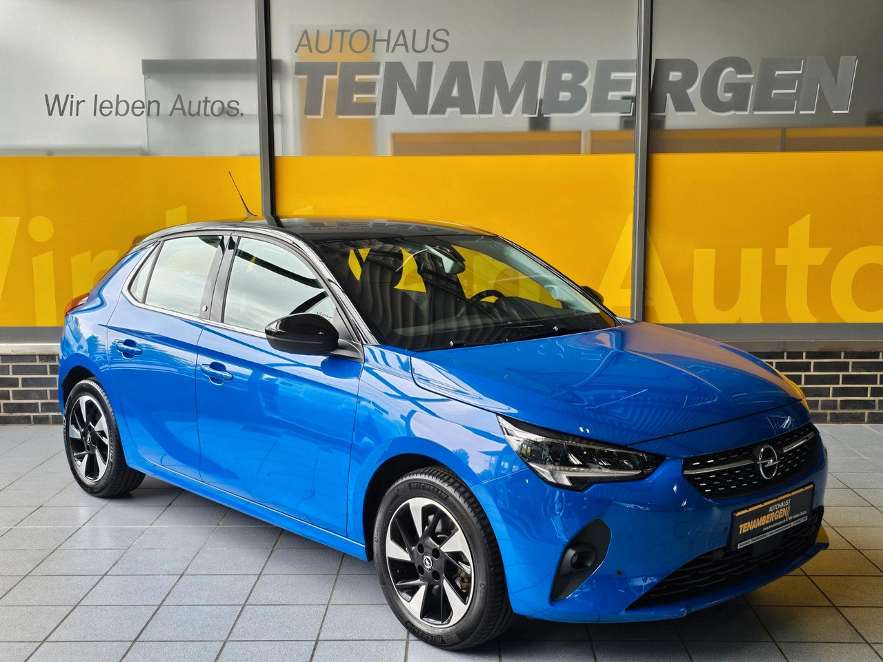 Opel Corsa F Elegance Sommer+Winterreifen +Wärmepumpe - PKW: das Bild 1 Opel Corsa F Elegance Sommer+Winterreifen +Wärmepumpe - PKW: das Bild 1