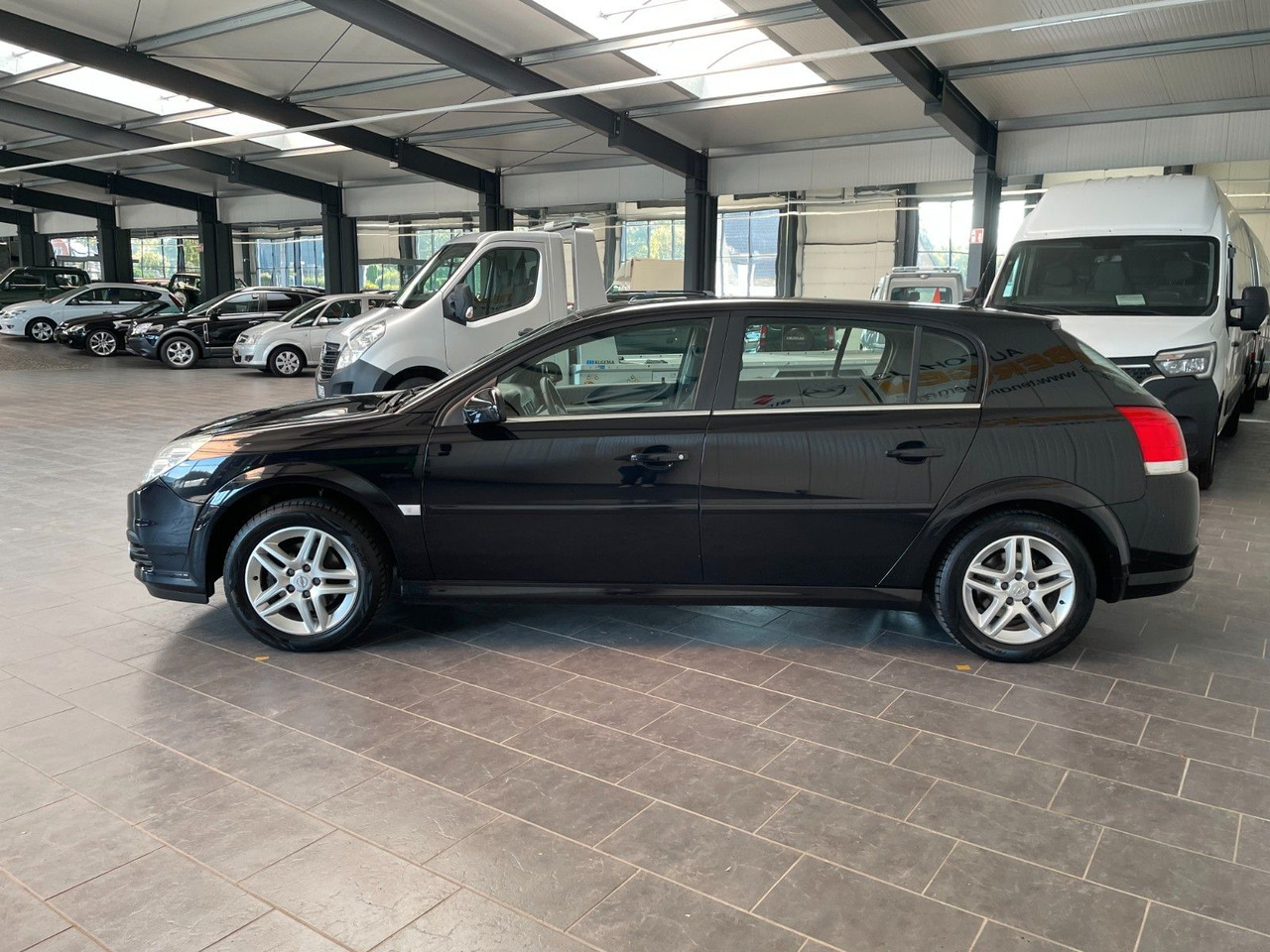 Opel Signum Edition Bluetooth Navi Automatik - Kombi: das Bild 4 Opel Signum Edition Bluetooth Navi Automatik - Kombi: das Bild 4