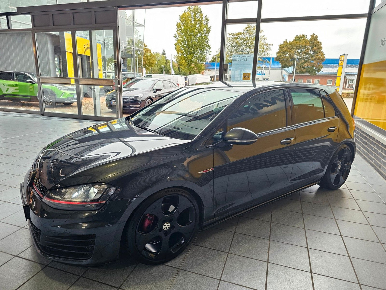 Volkswagen Golf VII Lim. GTI BMT SHZ BiXenon - Limousine: das Bild 3 Volkswagen Golf VII Lim. GTI BMT SHZ BiXenon - Limousine: das Bild 3