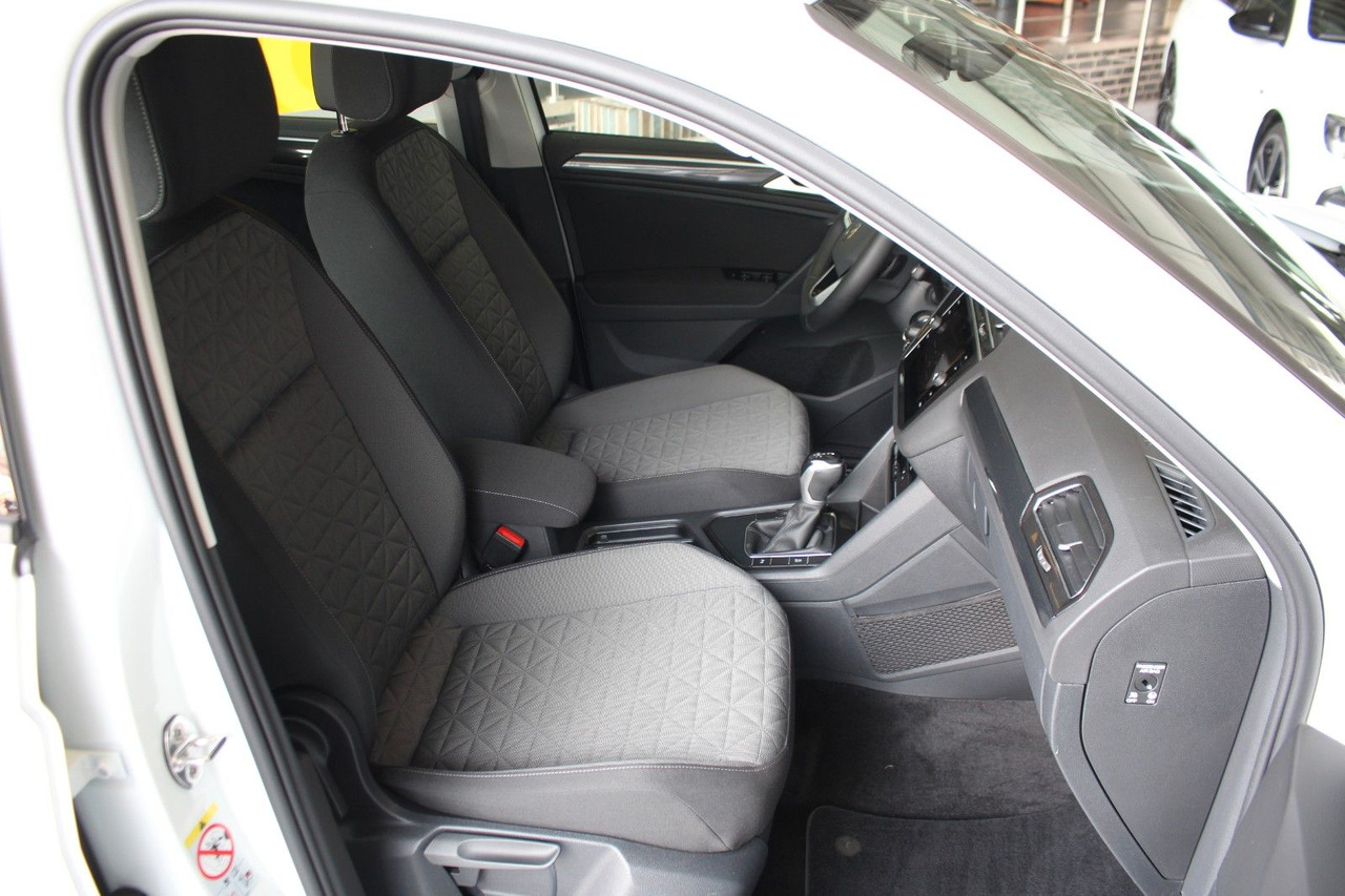 SUV/ Geländewagen Volkswagen Tiguan Life DSG LED Kamera Navi AHK ACC: das Bild 10