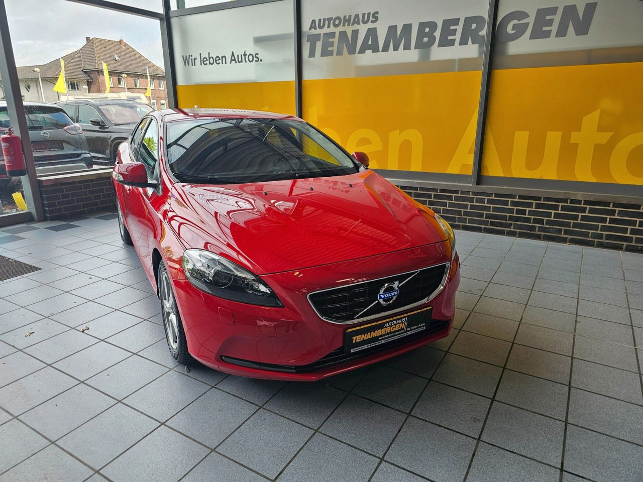 Volvo V40 You! Xenon Sitzheizung Freisprecheinrichtung - Limousine: das Bild 2 Volvo V40 You! Xenon Sitzheizung Freisprecheinrichtung - Limousine: das Bild 2