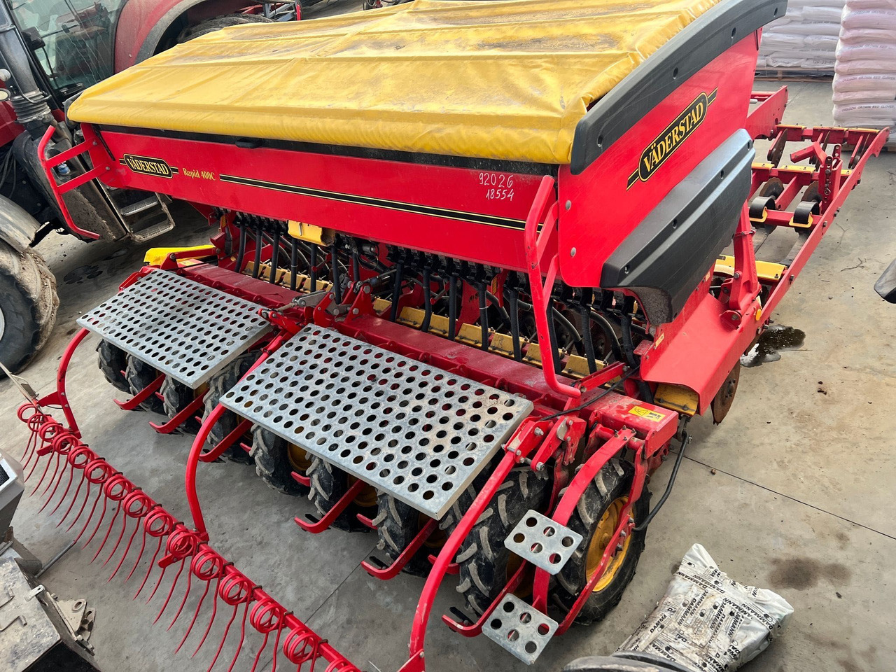Vaderstad Rapid RD 400C - Sämaschine: das Bild 3 Vaderstad Rapid RD 400C - Sämaschine: das Bild 3