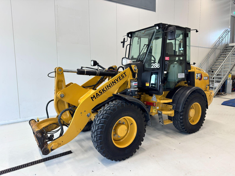 Caterpillar 908 Cat 908 M - Radlader: das Bild 2 Caterpillar 908 Cat 908 M - Radlader: das Bild 2