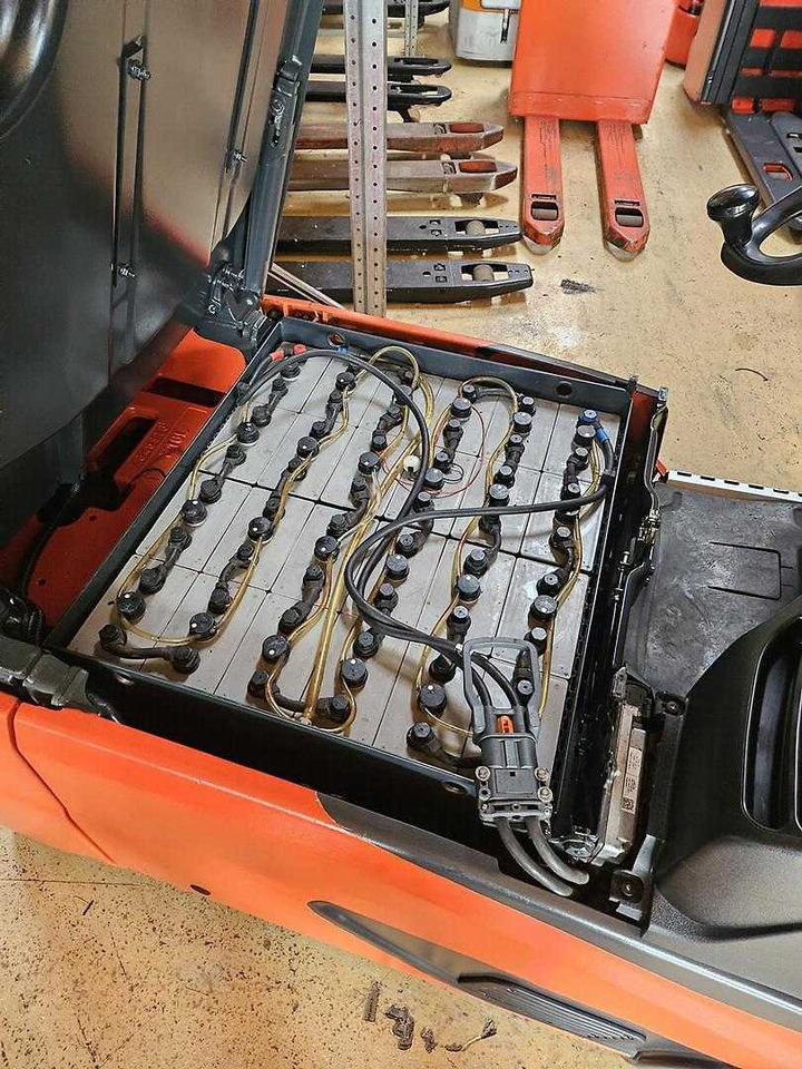Elektrostapler Linde E16L-02: das Bild 15