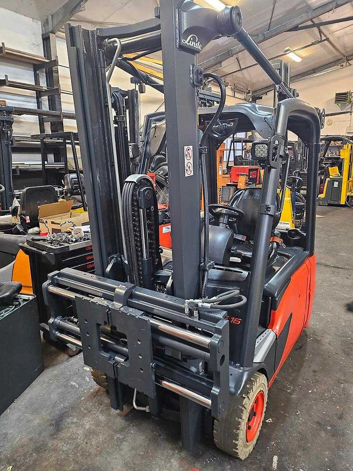 Elektrostapler Linde E16L-02: das Bild 8